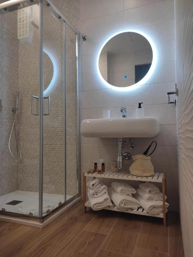 Apartamento Domus13-With Private Parking Bari Exterior foto