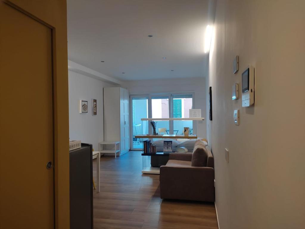Apartamento Domus13-With Private Parking Bari Exterior foto