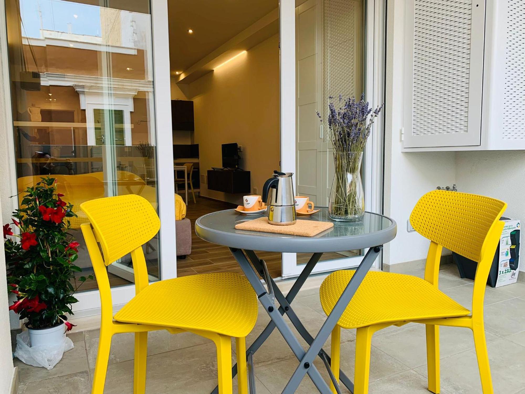 Apartamento Domus13-With Private Parking Bari Exterior foto
