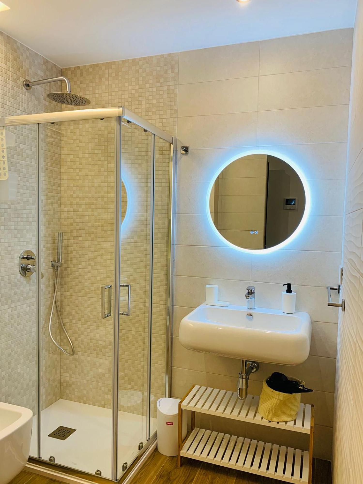 Apartamento Domus13-With Private Parking Bari Exterior foto