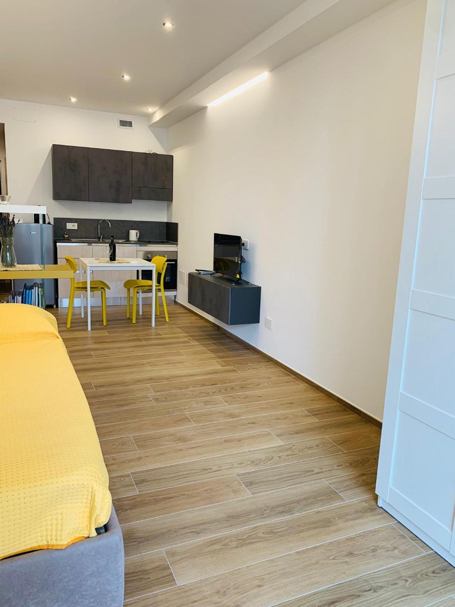 Apartamento Domus13-With Private Parking Bari Exterior foto