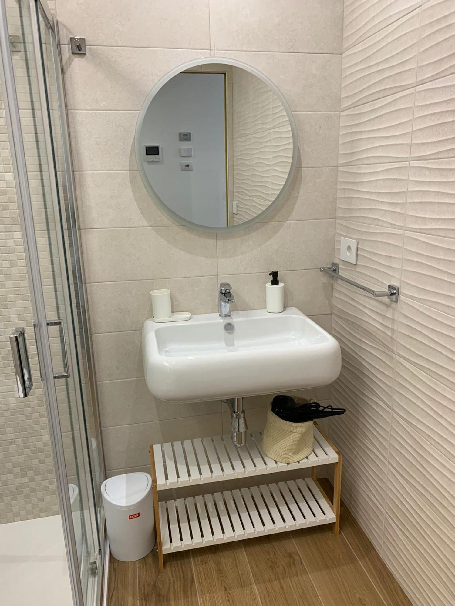 Apartamento Domus13-With Private Parking Bari Exterior foto